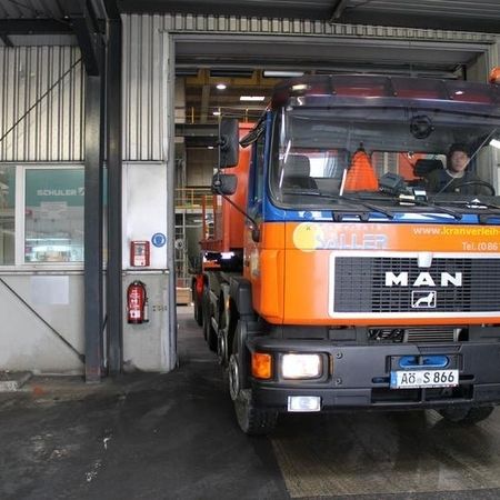 "Hallenzauber" mit 200 t Kran