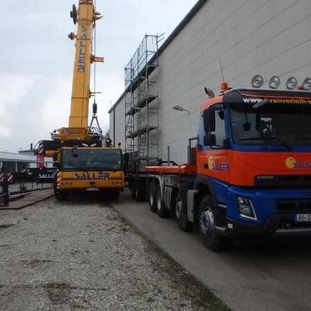 Montage einer Pressenanlage