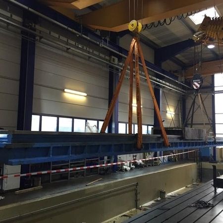 Montage einer Pressenanlage